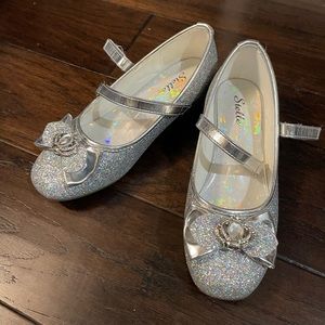 Cute silver girls dress shoes